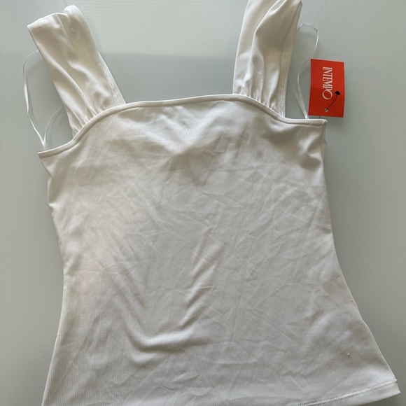 White Fitted Crop Tank Top - Picture 2 of 3